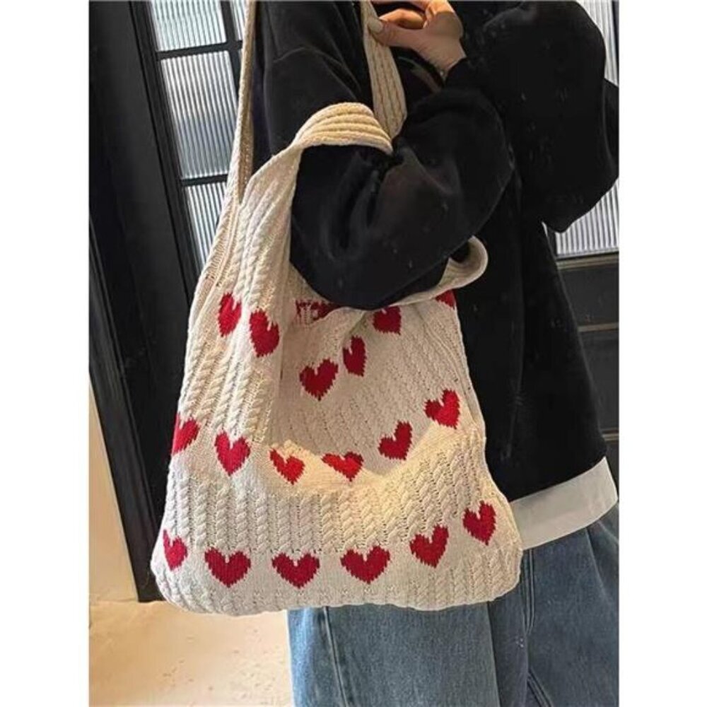 Heart Pattern Knitted Handbag - Picture 4 of 6
